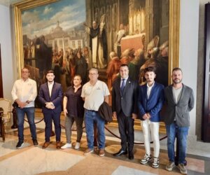 El alcalde de El Puig y representantes en el Congreso defendiendo los Bous al Carrer