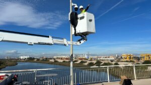 Instalación de cámaras de videovigilancia en el cauce del río Túria
