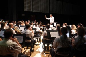 concierto-del-9-de-octubre-por-el-cim-de-massanassa-2024