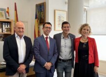 Burjassot firma un convenio con el Colegio Notarial para facilitar la gestión del IBI y la plusvalía desde las notarías