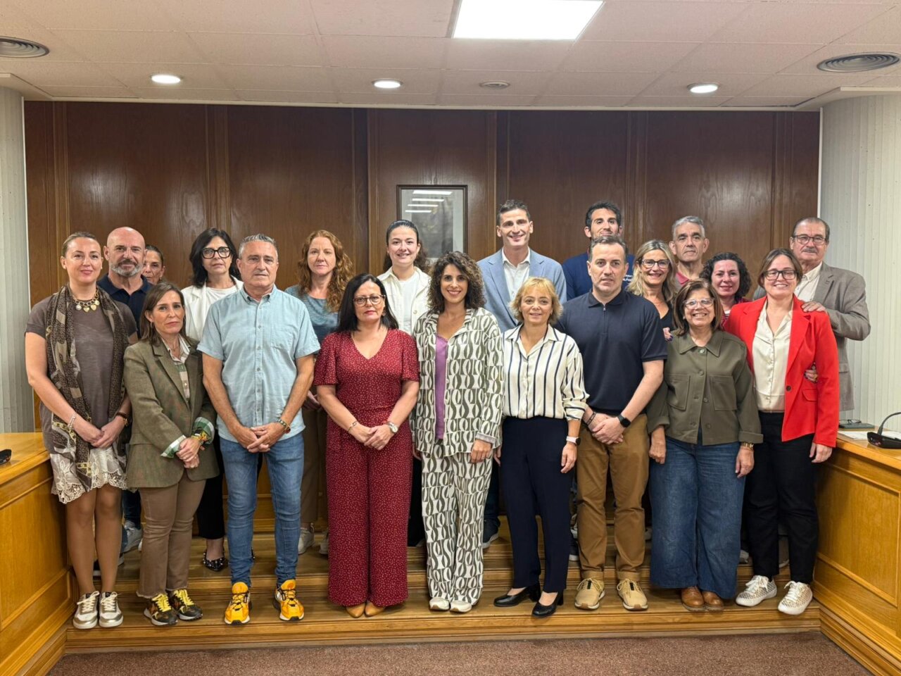 Corporación Municipal de Quart de Poblet tras la toma de posesión de Mari Carmen Félix Corporación Municipal de Quart de Poblet tras la toma de posesión de Mari Carmen Félix