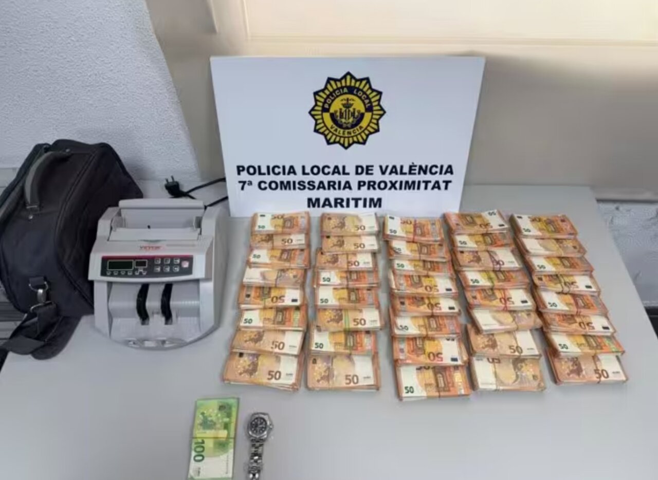 dinero-falsificado-incautado-policia-local dinero-falsificado-incautado-policia-local
