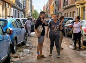 Alcaldesa Eva Sanz en Benetússer tras la DANA de octubre de 2024