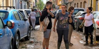 Alcaldesa Eva Sanz en Benetússer tras la DANA de octubre de 2024