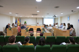 Reunión del Grupo Motor de Acción Comunitaria en Salud en Paiporta.