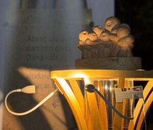 Escultura en homenaje a las víctimas de la dana en Albal