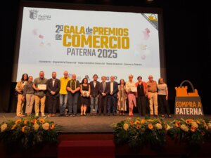 Asistentes en la II Gala de Premios del Comercio Local en Paterna