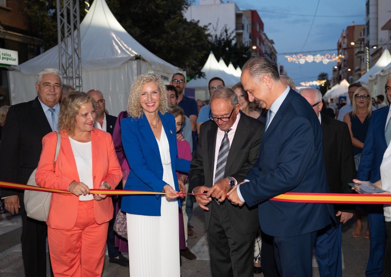 Inauguración de la feria FIMEL en Meliana con autoridades locales
