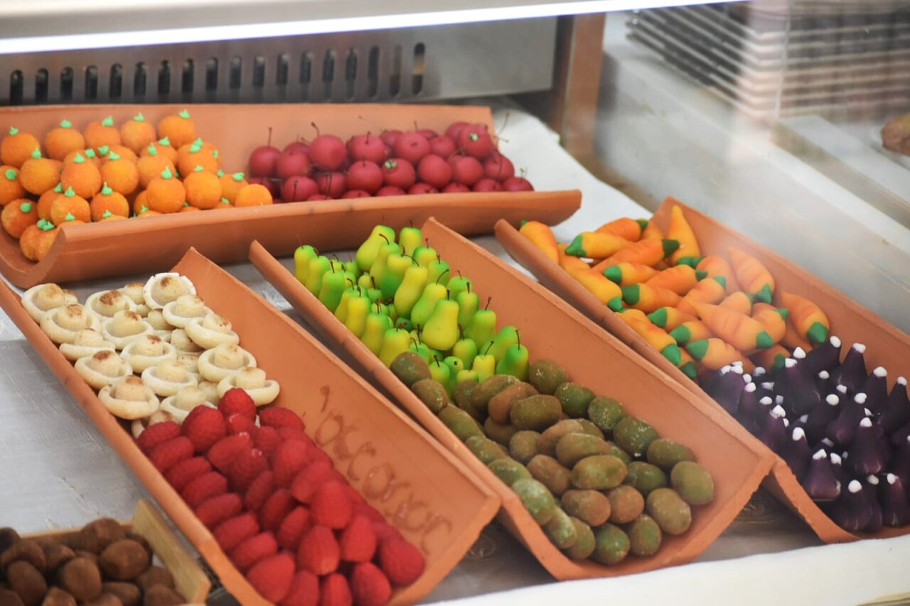 La Pastelería Pana de Meliana, premiada en el Concurso Sant Donís 2025 del Gremio de Maestros Confiteros