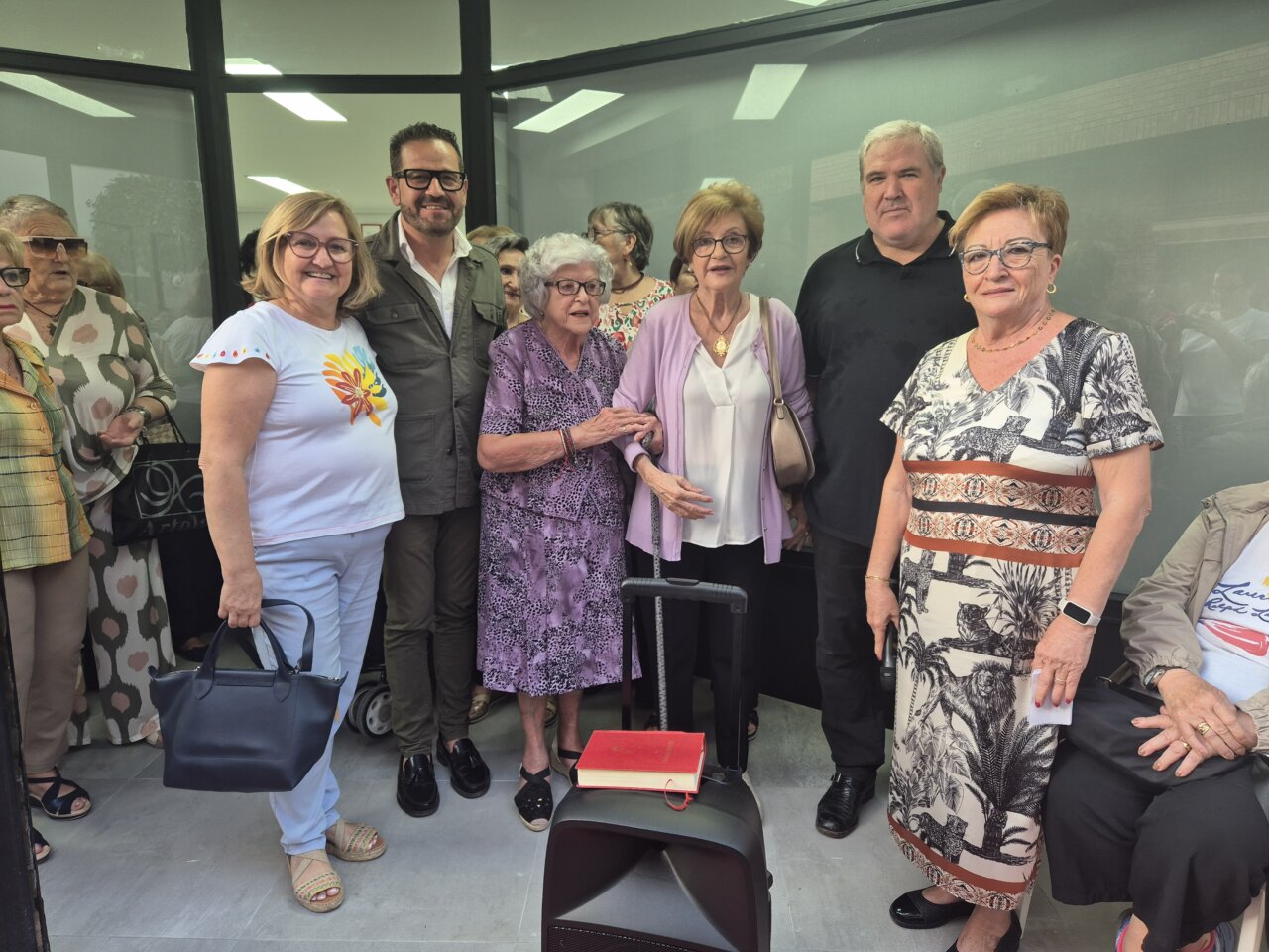 Reapertura local amas de casa de Sedaví