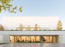 Aprobada la construcción del nuevo Auditorio Municipal en La Pobla de Farnals con una inversión de 5 millones Render del nuevo auditorio municipal en La Pobla de Farnals con personas en la entrada