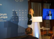 La FVMP reclama más apoyo del Gobierno central para la recuperación de los municipios afectados por la DANA Paqui Bartual presidenta FVMP