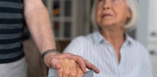 persona-mayor-residencia