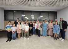 La Junta Local Fallera de Sedaví ya ha nombrado a su Fallera Mayor de 2026 Grupo de personas en la proclamación de la Fallera Mayor de Sedaví 2026
