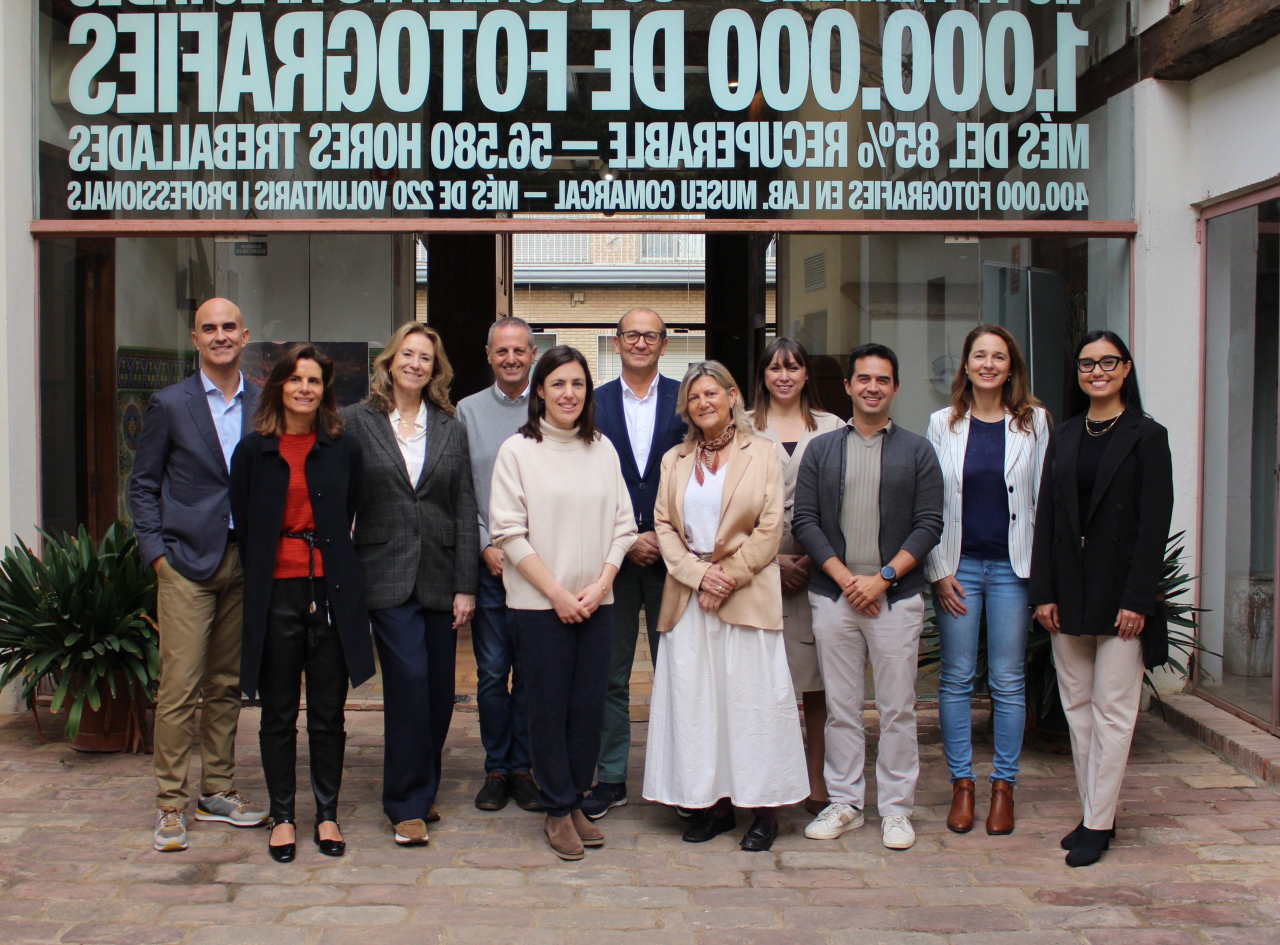 Grupo de representantes de fundaciones unidas por la recuperación en Horta Sud