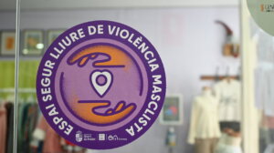 Pegatina que indica un comercio como espacio seguro contra la violencia machista