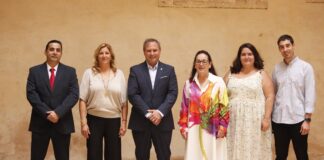 Miembros del equipo de gobierno de Albalat dels Sorells posando juntos