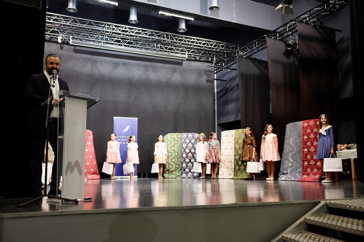 Las telas que lucirá la Corte de Honor Infantil fueron presentadas en Beniparrelll