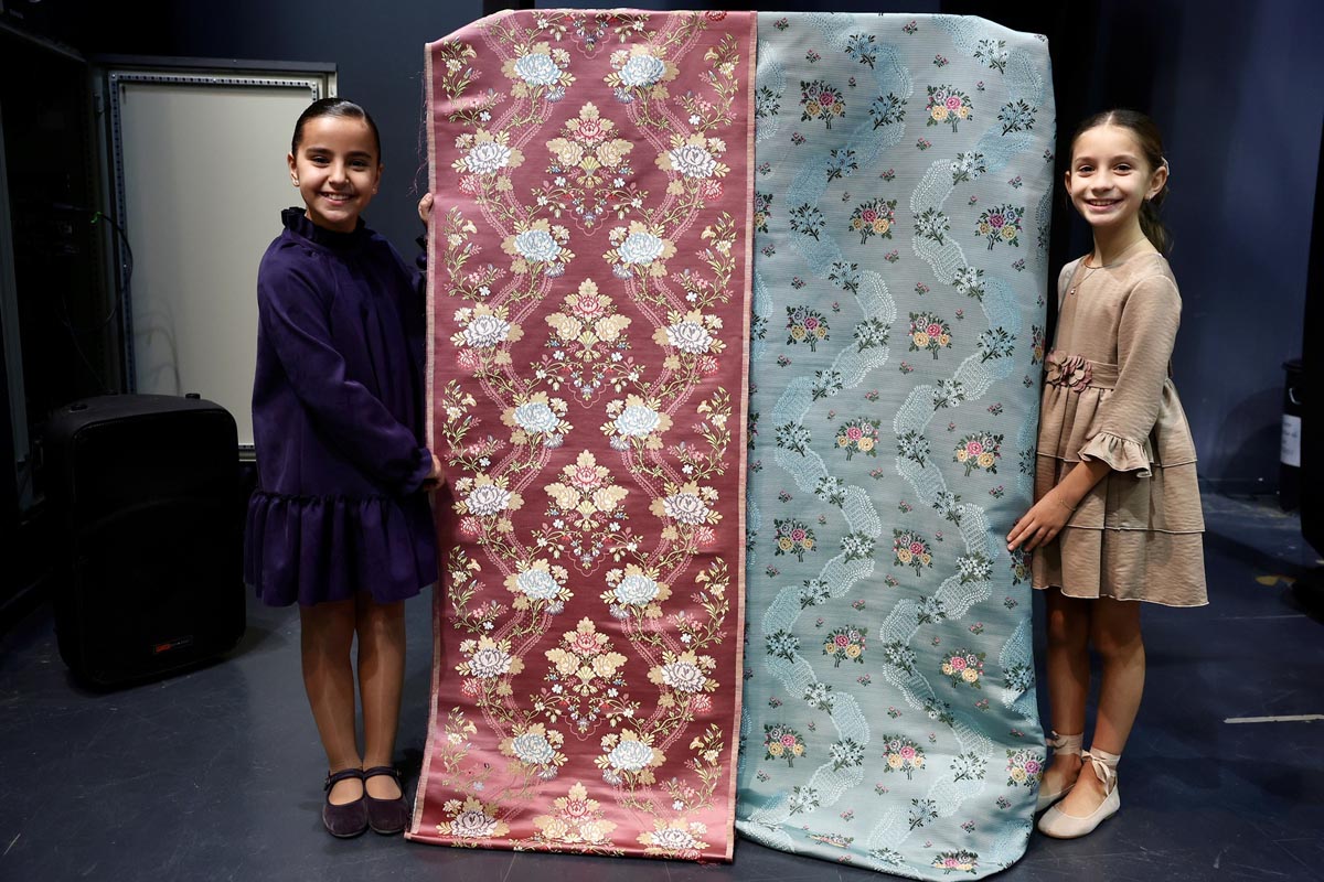 Las telas que lucirá la Corte de Honor Infantil fueron presentadas en Beniparrell