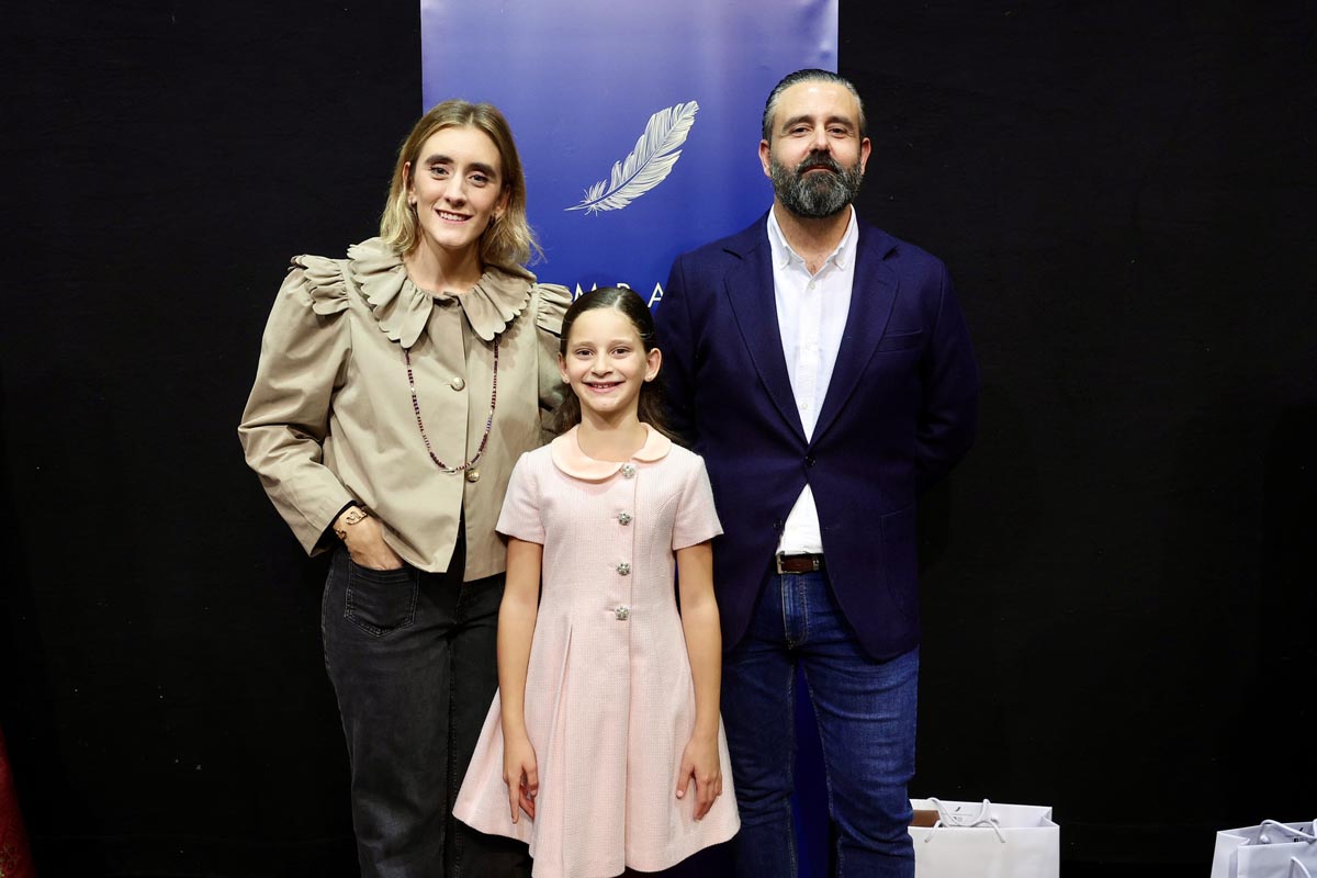 Presentación de telas para la Corte de Honor Infantil de Valencia 2026 en Beniparrell.