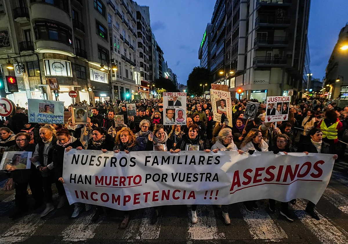Manifestación en Valencia exigiendo justicia por víctimas de la DANA