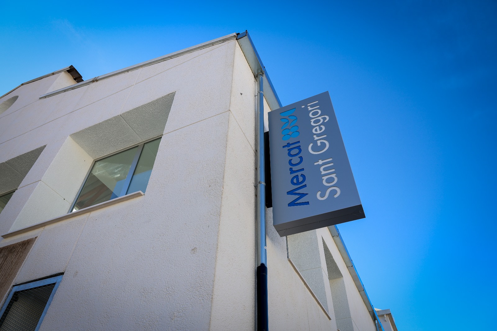 Torrent finaliza las obras de modernización del Mercado Sant Gregori