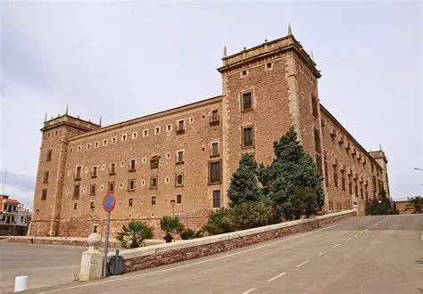 Vista exterior del Monasterio del Puig en Valencia, España