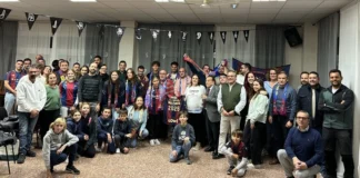 Una amplia representación del Levante UD asiste al primer aniversario de la peña La Rana Mecánica