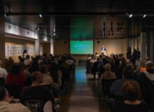 Un nuevo punto de información turística impulsa la difusión del patrimonio cultural y natural en Picassent Presentación de un nuevo punto de información turística en Picassent.
