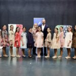 Las telas que lucirá la Corte de Honor Infantil fueron presentadas en Beniparrell.