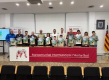 Beniparrell será el escenario de la sexta edición la Trobada Mancomunitat de l’Horta Sud de Pilota Valenciana Presentación del trofeo de la Trobada Mancomunitat de l’Horta Sud de Pilota Valenciana