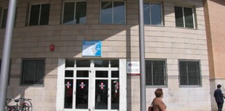 La Conselleria de Sanidad inicia la remodelación del centro de salud Salvador Allende en Valencia.