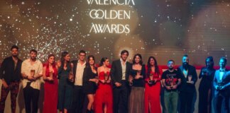 Grupo de premiados en los Valencia Golden Awards 2025