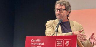 El secretario de Organización del PSPV-PSOE, Vicent Mascarell, aclara la situación política actual.