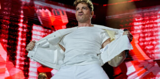 David Bisbal en concierto. Foto @adriancastellofotografo