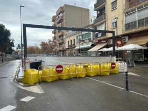 Barreras de protección en Aldaia ante lluvias torrenciales.