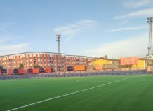 El campo de fútbol de Sant Gregori recibe la homologación de la FFCV tras finalizar su renovación Vista del campo de fútbol de Sant Gregori con césped renovado