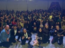 Actuació de l'orquestra La Bèstia durant la festa de Cap d'Any a Foios.