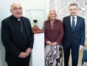 Clausura del congreso sobre el Santo Cáliz en Valencia con ponentes destacados.
