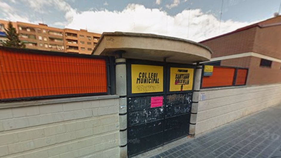 Entrada del colegio municipal Santiago Grisolia en Valencia