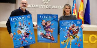 Presentación de la programación navideña en Valencia con carteles de Expojove y la Cavalcada de Reis.