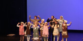 La Gala ADISTO 2025 celebró la inclusión y el talento de jóvenes artistas en Torrent.