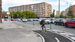 Se ha inaugurado un nuevo carril bici en Picanya, mejorando la movilidad urbana.