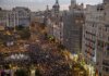 Multitudinaria manifestación en Valencia por el derecho a la vivienda digna.