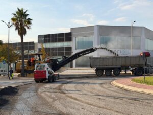 Trabajos de mejora viaria en el Parque Empresarial Táctica de Paterna