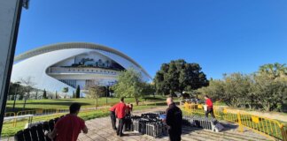 Montaje del castillo de Nochevieja