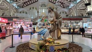Escultura del Naixement en el Mercat Central de València