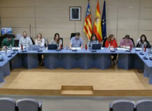 Reunión del Pleno del Ayuntamiento de La Pobla de Farnals para aprobar presupuesto
