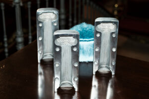 Trofeos de los Premios PRECREA de las universidades públicas valencianas