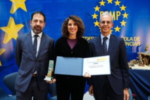 La alcaldesa de Quart de Poblet recibe un premio de la FEMP.